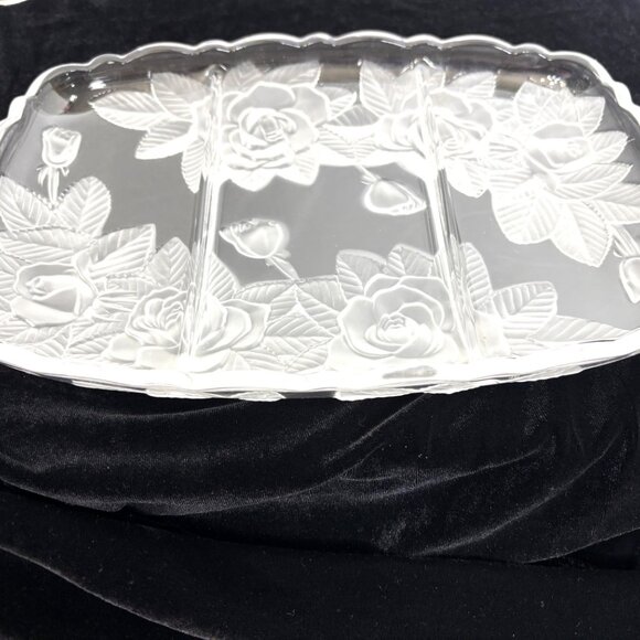 80’s Roses  Clear Glass Relish Party Tray  EUC - Picture 5 of 10